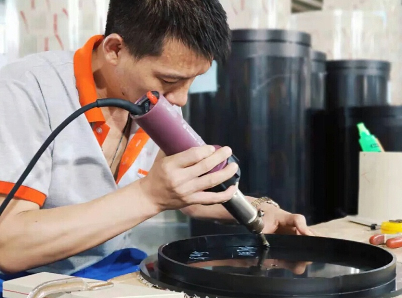 高溫下的環保人